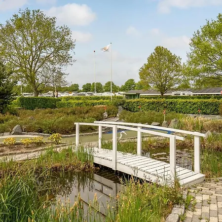 2 Bedroom Awesome In Feriehus *