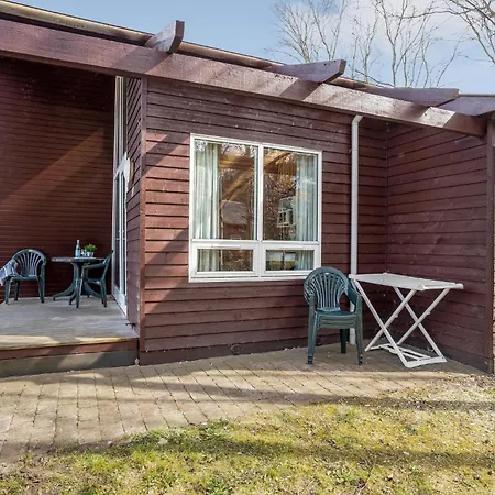 Feriehus 2 Bedroom Awesome In