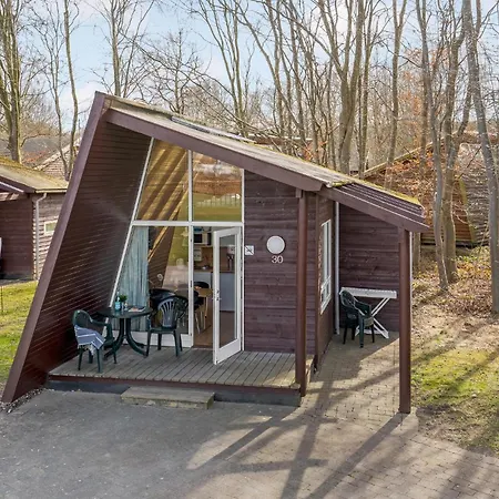 Vakantiehuis 2 Bedroom Awesome In *